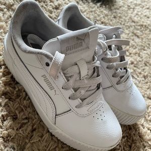 Toddler girl Pumas tennis shoes. White. Size 11.